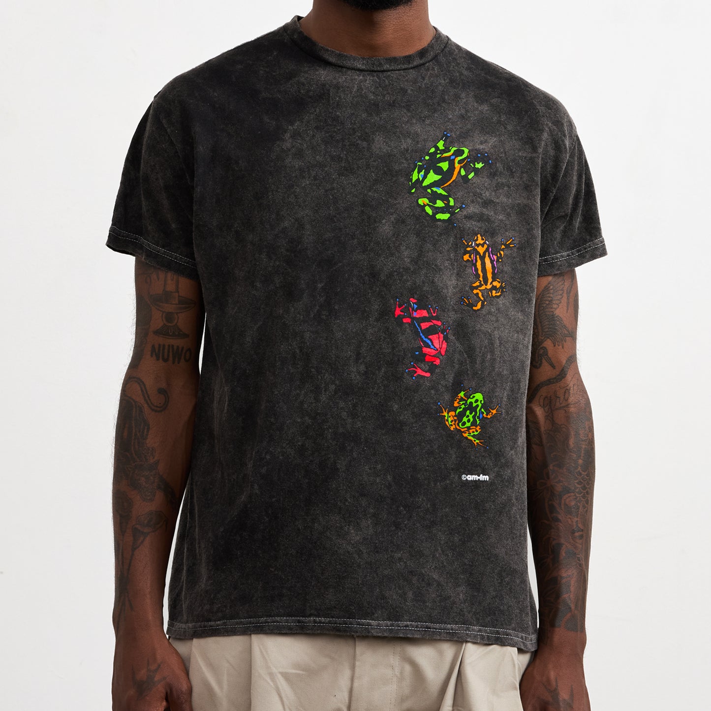 RIBBIT TEE - BLACK MINERAL